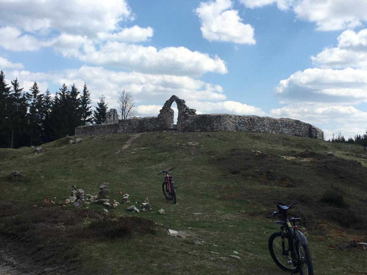 Ubytovani U Ropaku Horní Slavkov Extérieur photo