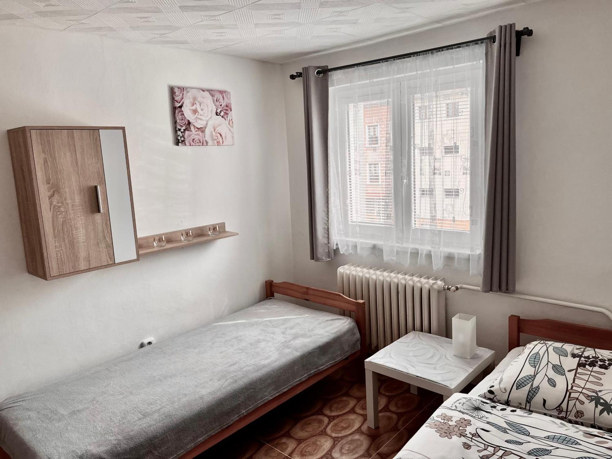 Ubytovani U Ropaku Horní Slavkov Extérieur photo